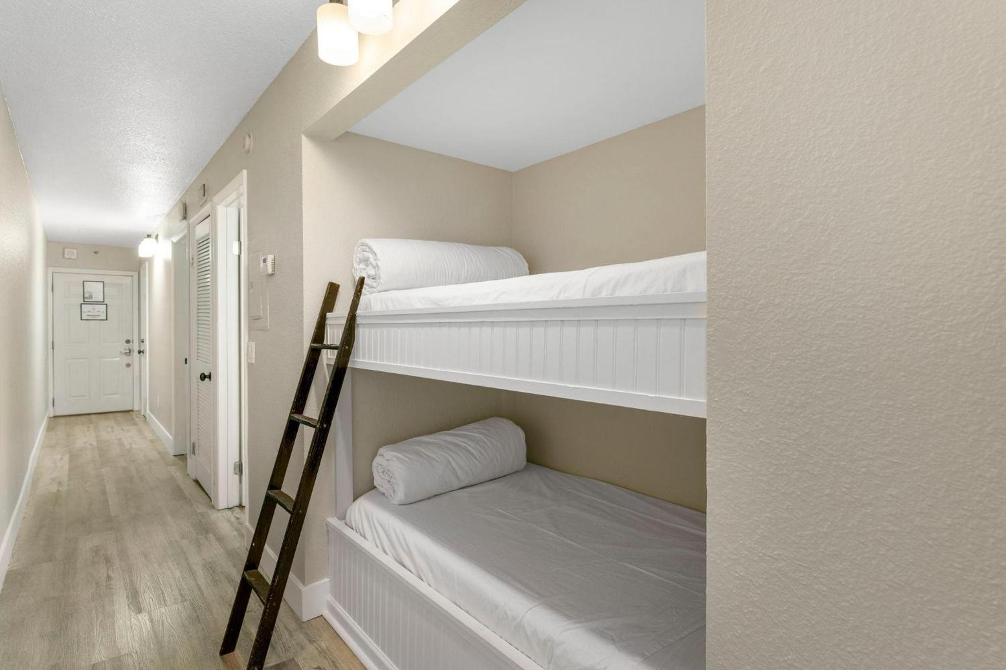 The Summit 515 Apartment Panama City Beach Exterior photo